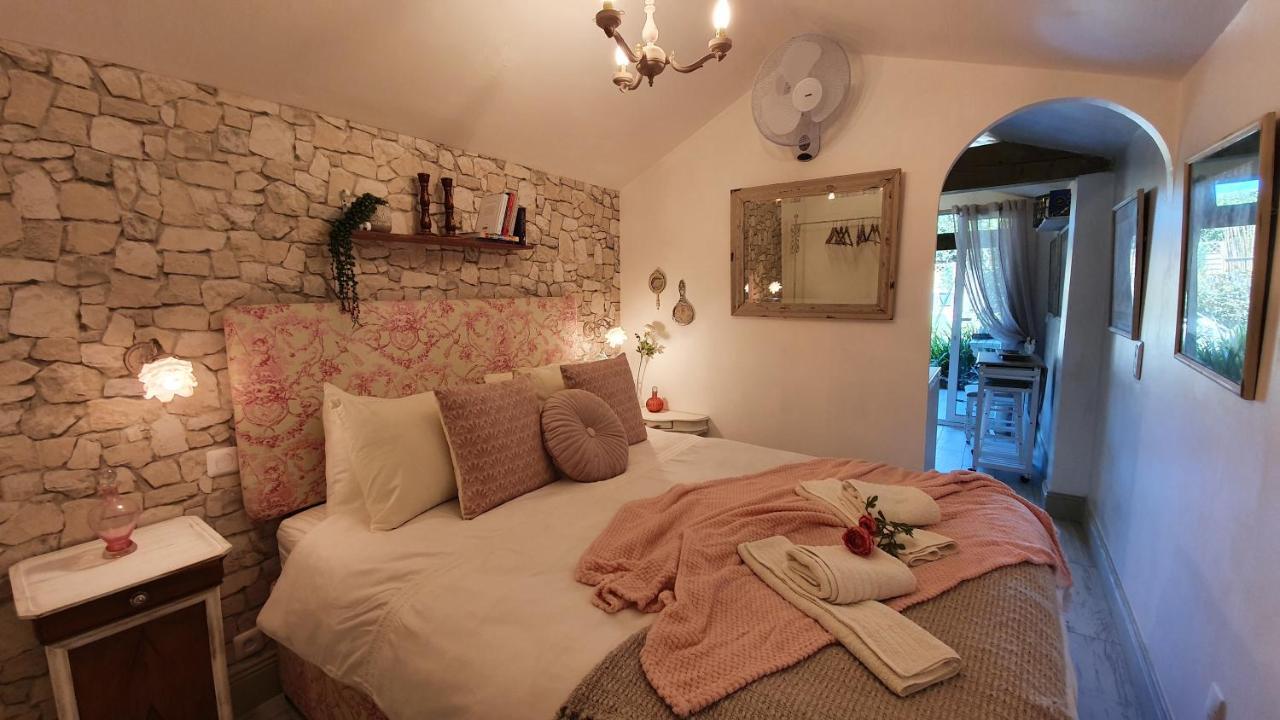 Le Logis D'Epargnes B&B And Gite Exteriör bild